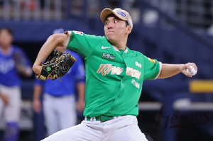 키움 투수 윤석원, 팔꿈치 부상 탓에 상무 입대 철회