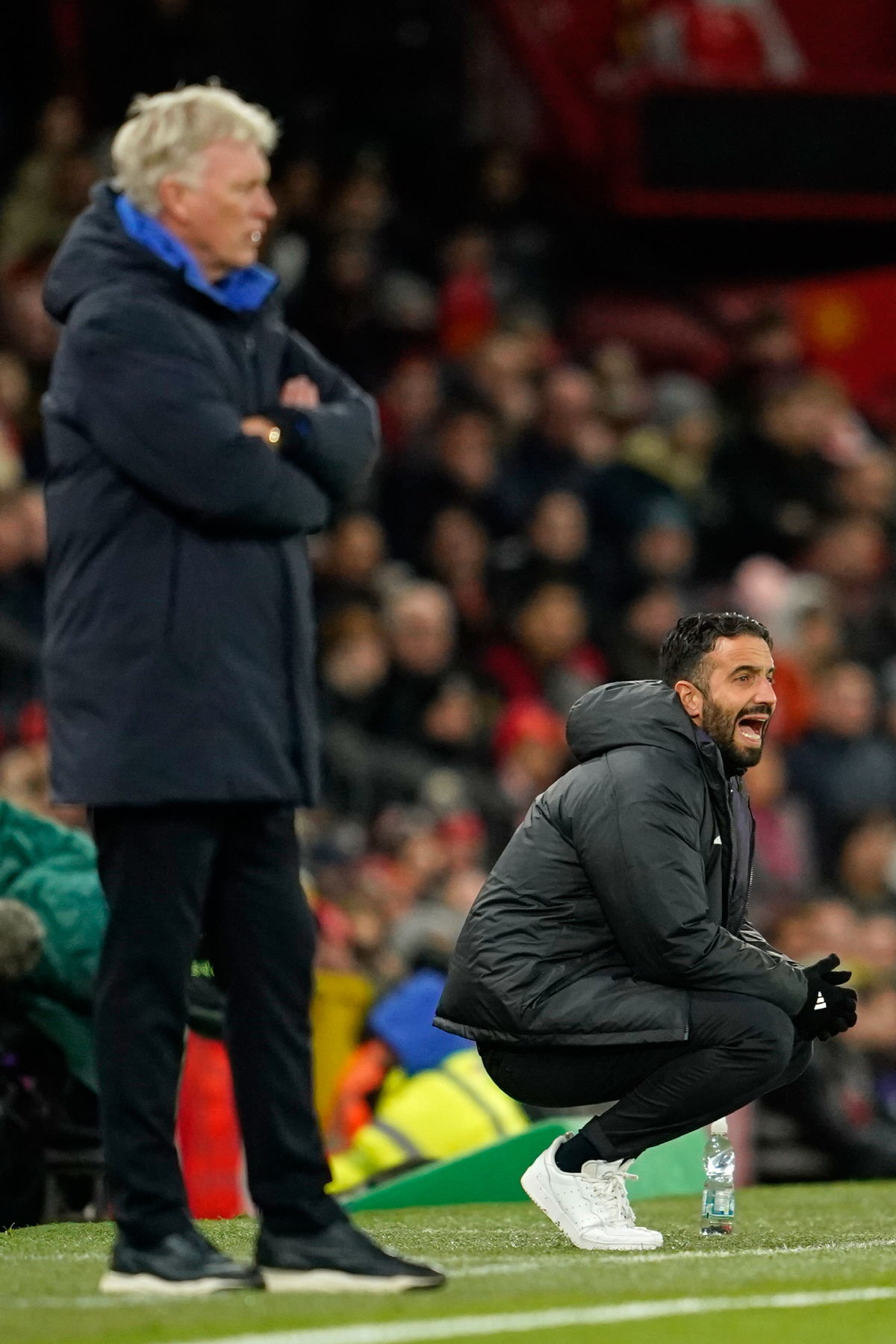 "팀 동료 뺨을 때렸다" EPL 역사상 최악의 퇴장 사건 발생!…'자멸'…