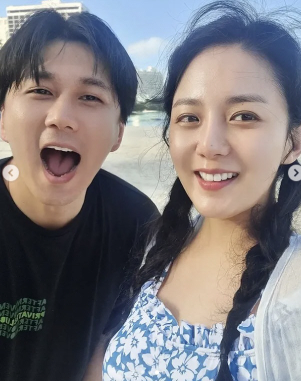 '40세 자연임신' 강은비, 확 티나는 D라인..♥변준필과 태교여행