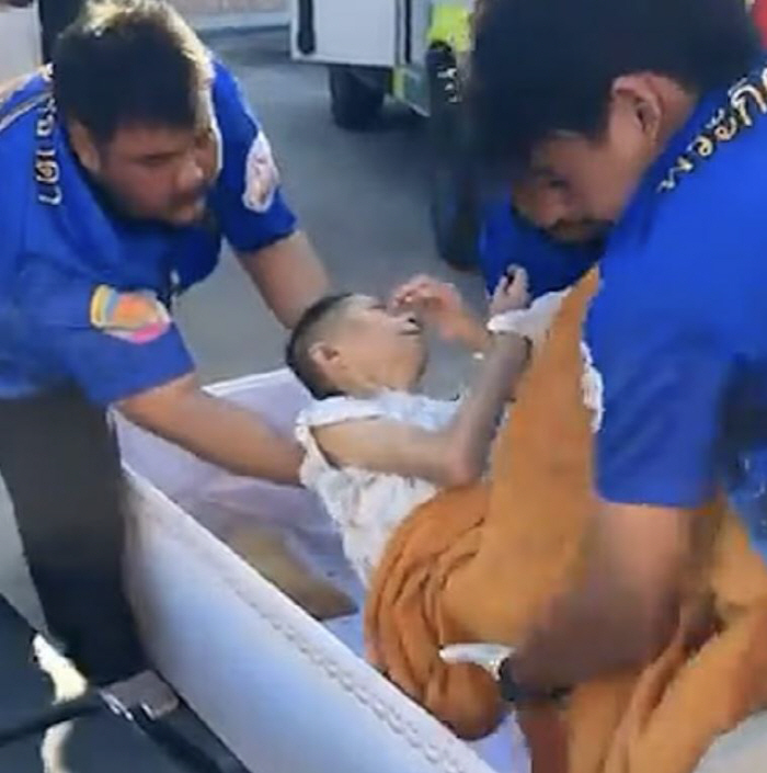 관에서 '쿵쿵'…사망한 60대 여성, 화장 직전 깨어나