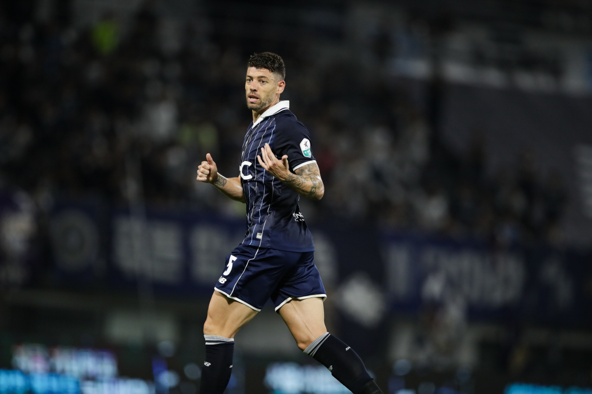 '1골-1도움' 박태준, K리그1 37라운드 '별중의 별'...K리그2 …