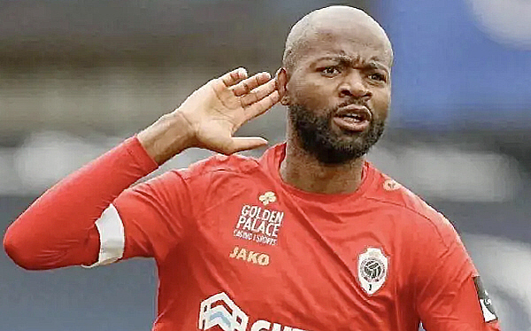 "5개월 임금체불, 떠난다" VS "여친과 놀다 경기 당일 복귀"…팽팽한…