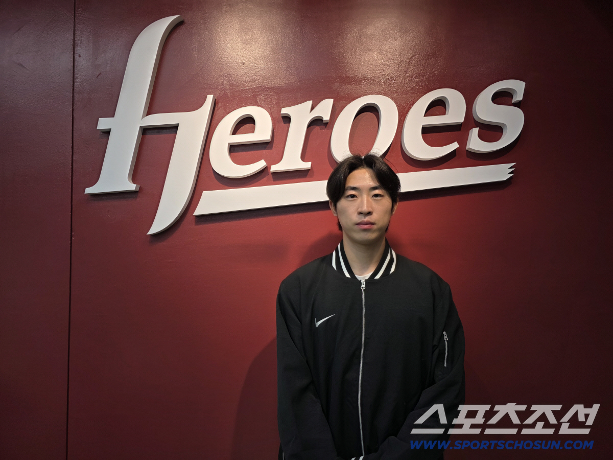 "내 강점은 수직 무브먼트, 볼도 안 던진다" 이런 투수가 왜, 한화 1…