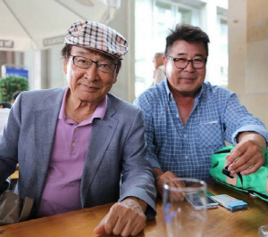 故이순재, 벌써 그리운 생전 환한 미소...'꽃할배'측 