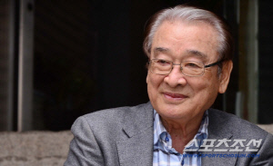 한복 디자이너 박술녀, 故 이순재 수의 준비…