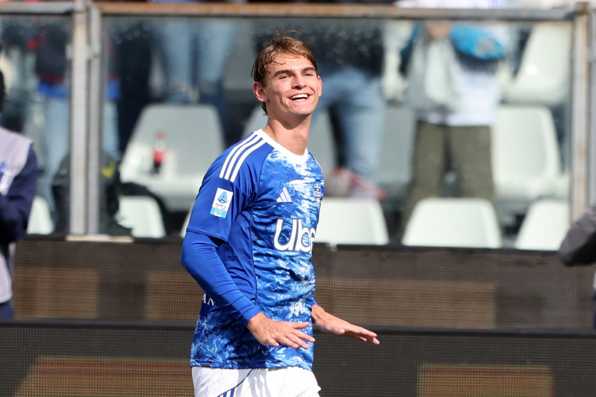 아르헨 1티어 충격 폭로! "토트넘 안 가길 정말 잘했다"...손흥민 후…