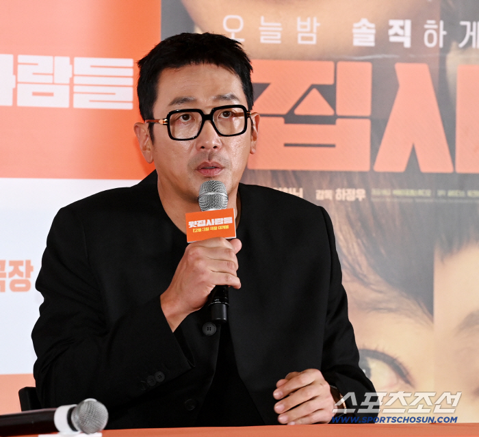 '윗집사람들' 하정우, '47세 싱글'이지만 '권태 부부' 이야기라니 "비혼주의자 아니야"