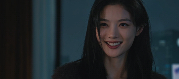 "김유정 진짜 미쳤다"..'친애하는 X' 새 얼굴에 글로벌 시청자 매료