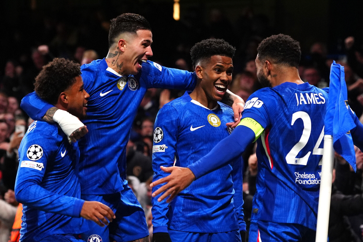 [UCL 리뷰]'한국 탈탈 턴' 이스테방 이 정도 재능러였어?…'아라우호…