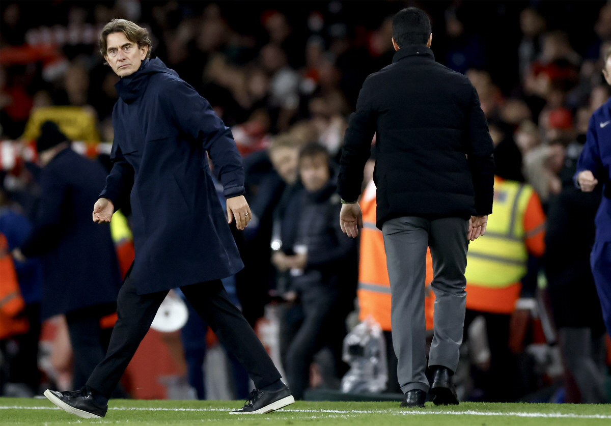 "정말 죄송합니다. 사과드립니다" 토트넘 집단 사과 사태...손흥민 시대…