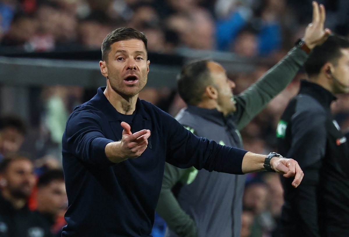 공포의 내부 폭로 "레알 마드리드는 재앙이다"...분열 사태 심각, 비니…