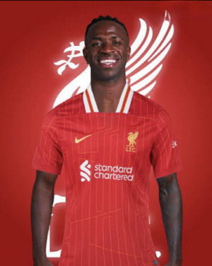 '슬롯 감독 경질' 구원할 히든카드! 비니시우스 이적료 1500억 책정…알론소와 불화로 