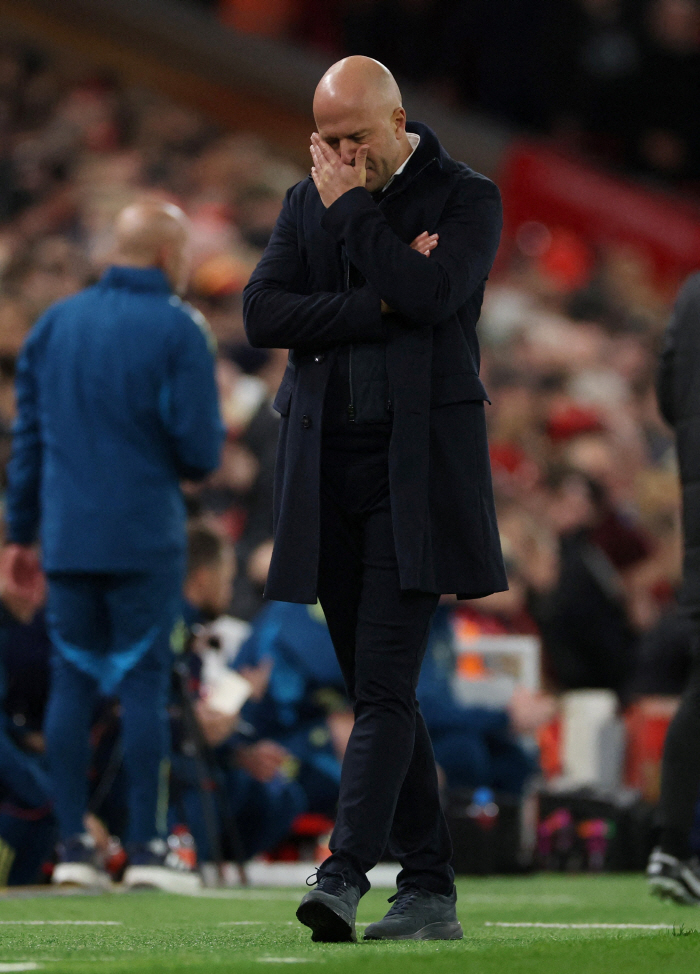 '슬롯적 사고?' 리버풀, 최악의 부진→슬롯은 엉뚱 변명 "EPL 6패지만, UCL 3승이라고도 할 수 있어"