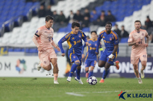 [ACLE 현장리뷰]'아! 말컹 골대강타' 풀 로테이션 울산, 태국 부리람과 0-0 무승부…이제 운명의 제주전에 올인!