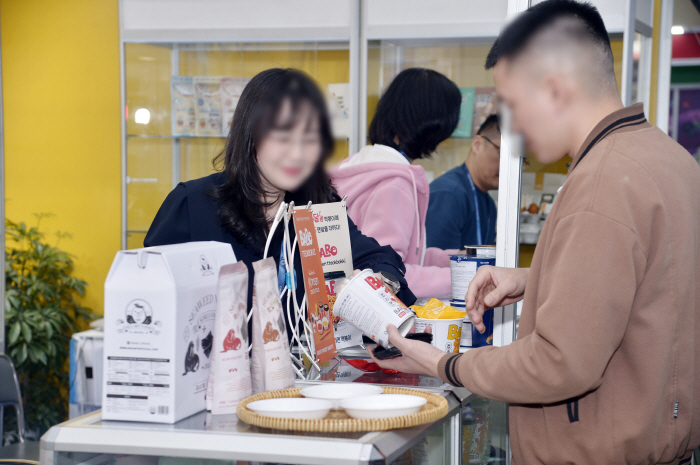 이마트, 중소 협력사 수출·품질·해외 판로 전방위 지원