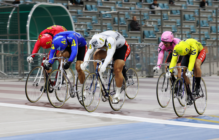 특선급 흔드는 복병…시야 넓힌 신흥 강자 선발-우수급 약진, 배경은