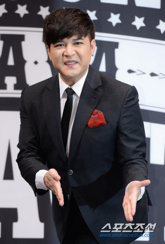 신동, 아이돌 연애 '비밀 접선 장소' 폭로했다..."최고는 라디오부스"