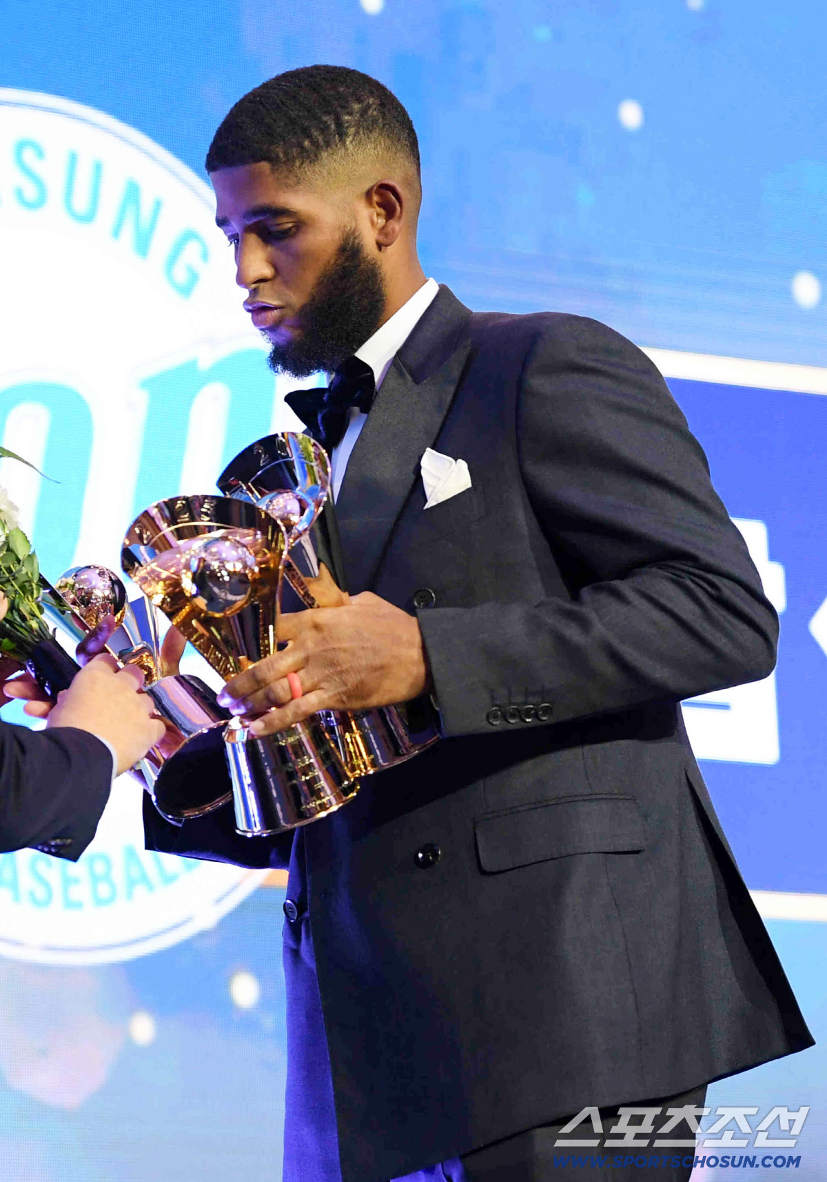 투수 4관왕 MVP 폰세는 떠나고? 타자 3관왕 디아즈는 남았다!...양…