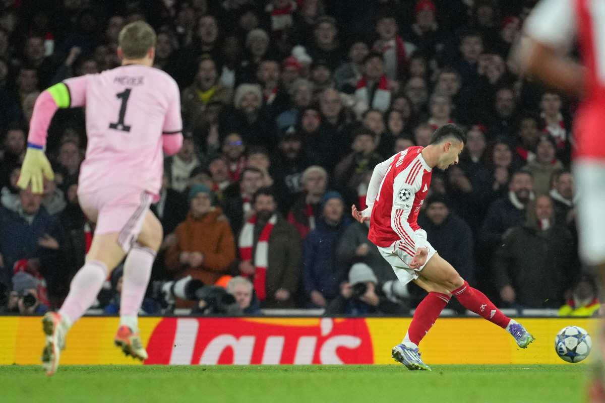 "아스널에게 코너킥이란 '자유투'다" 시즌 10호 코너킥 골로 뮌헨 10…