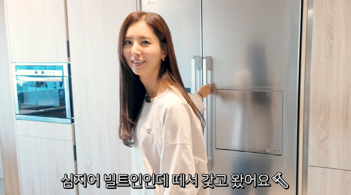 '차범근 며느리' 한채아, 50년 구축 아파트살이 고충 "지하주차장 無,…