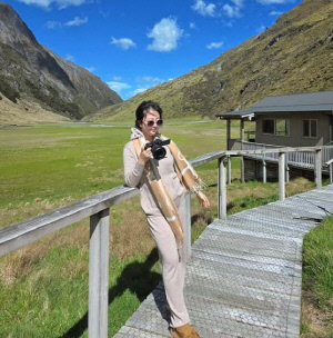 [SCin스타]‘박수홍♥’ 김다예, 전투기 조종도 여유… 33kg 감량 후 슬림해진 비주얼