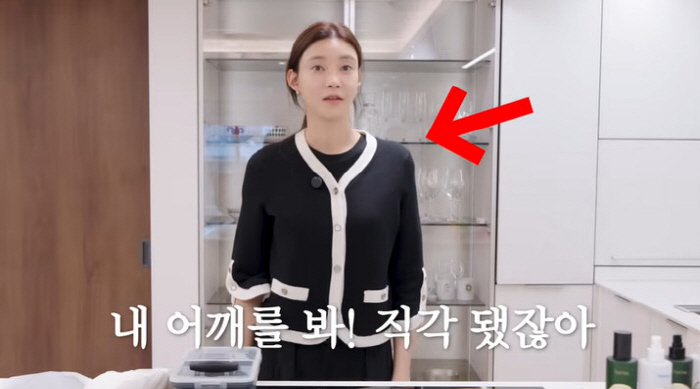 '주상욱♥' 차예련, '어깨뽕' 쿨하게 공개 "남사스럽지만 직각어깨 위해…