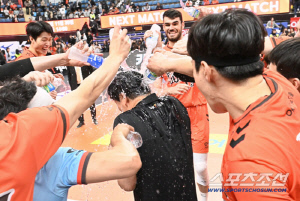 누구도 범접할 수 없는 300승. 그 비결은 