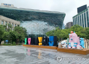 장마철 맨홀 청소로 생활밀착형 봉사…서울시, 유공자 표창