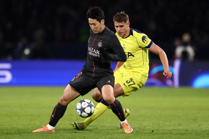 "완벽한 경기였다" 토트넘 전 승리에 진심만족한 엔리케 PSG 감독, 이러면 이강인은 조커 확정각이다