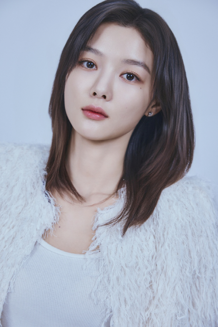 [인터뷰①] '친애하는 X' 김유정 "피폐하게 보이려 체중 감량..만나면 다들 '무섭다'고"