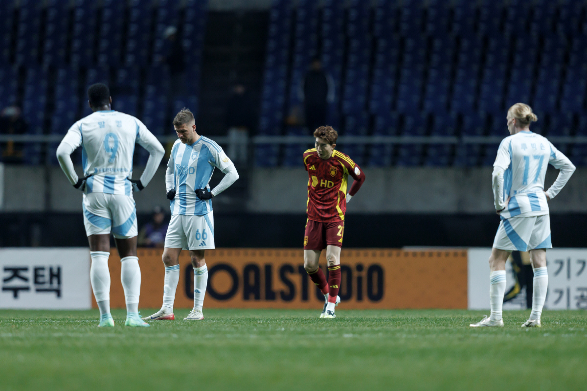 "말컹, 큰 부상 아냐→루빅손, 3G 연속골 도전" '사생결단' 울산, …