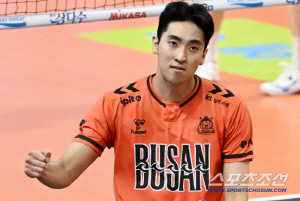 외국인보다 더 잘때리는 201cm 장신 히터의 성장기 