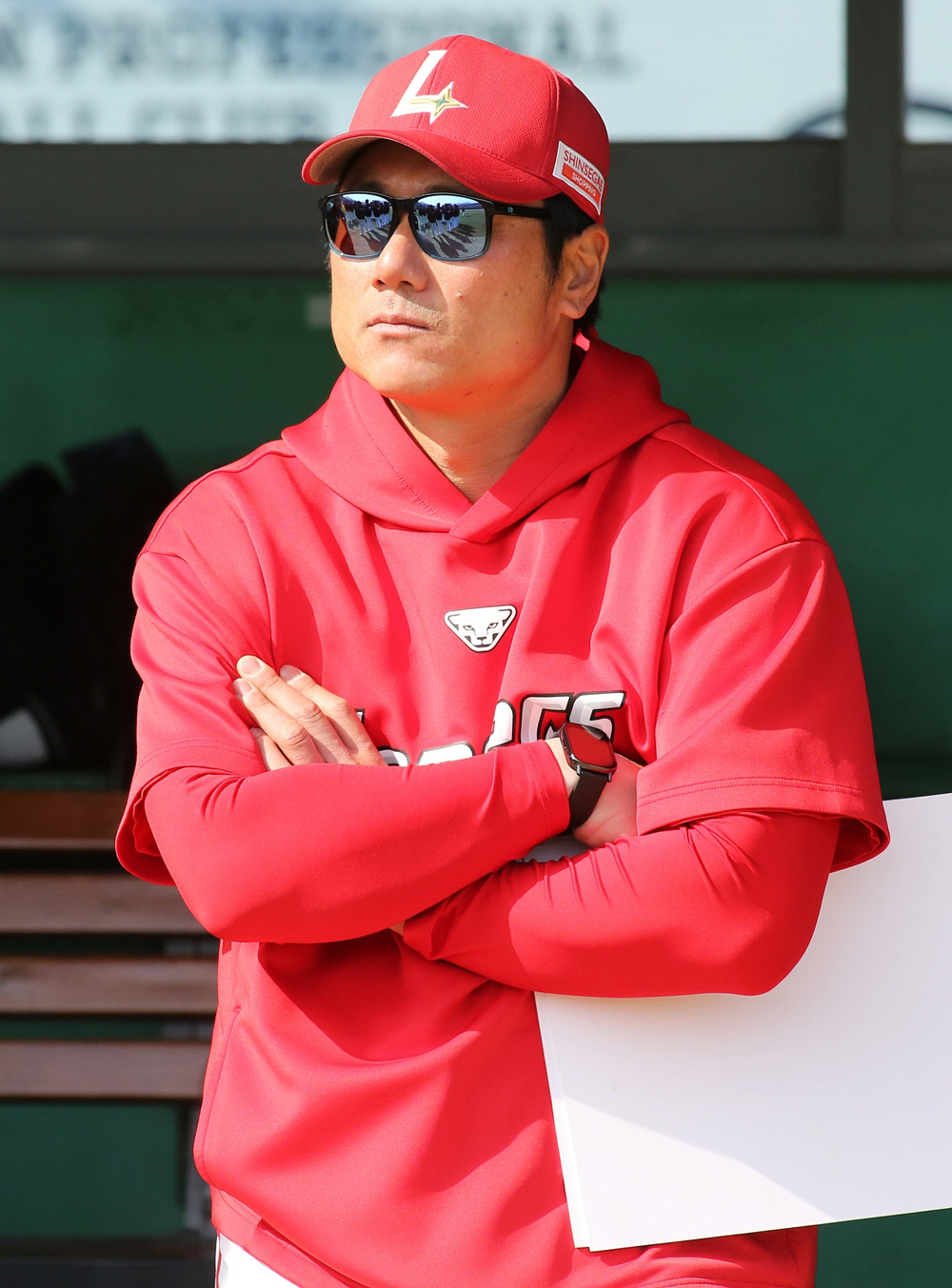 '감독 재계약의 비밀' 대체 어떻게 1,2군 감독이 한 캠프에 공존했나