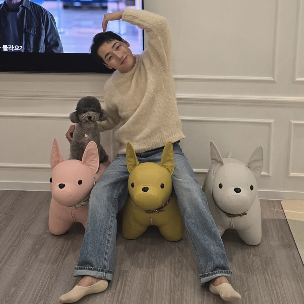 박군♥한영, 결혼 3년만 새 식구 생겼다 "집안이 더 포근해져"