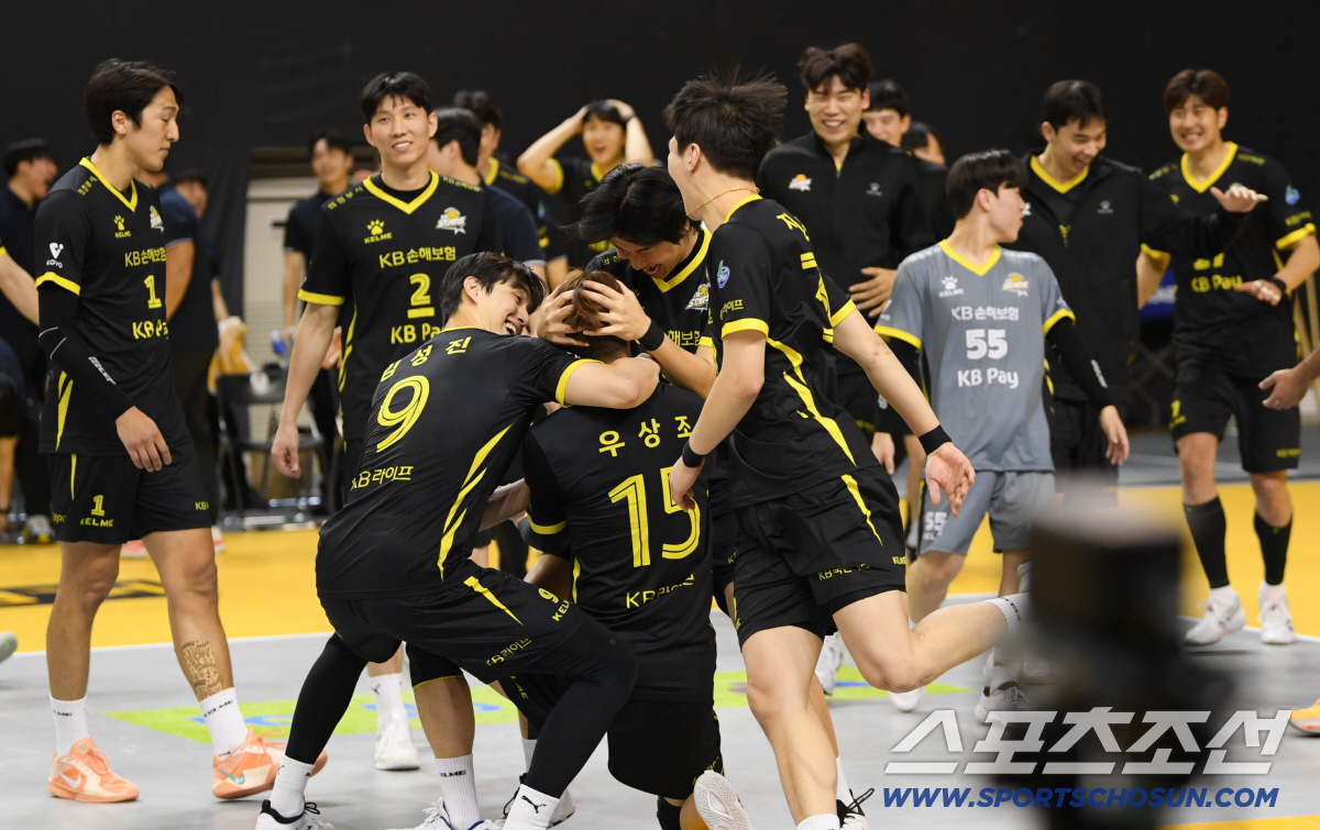 [포토] KB손해보험, 5세트 접전 끝 승리
