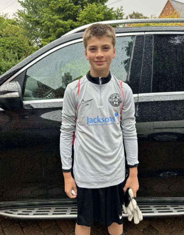 "넌 참 좋은 골키퍼였어" EPL 유스 출신 15세 GK 안타까운 부고,…