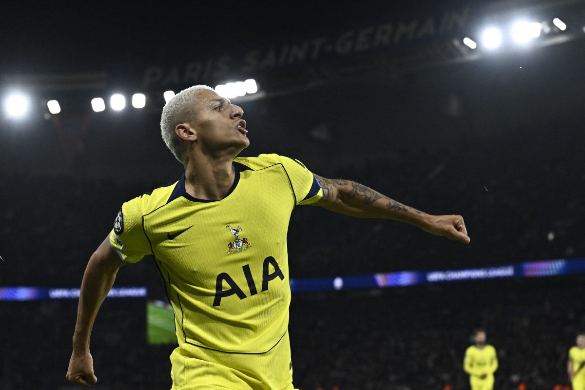 英 단독 보도, 너희들은 손흥민이 아니야, 토트넘 파격 결단→히샬리송+솔…