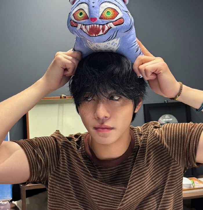 [청룡랭킹] 안효섭, 청룡랭킹 1위 달성하며 대세 배우 인증