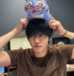 [청룡랭킹] 안효섭, 청룡랭킹 1위 달성하며 대세 배우 인증