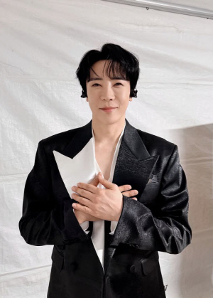 [청룡랭킹] 에녹, 청룡랭킹 1위! 팬들에게 받은 컴백 선물 받았다