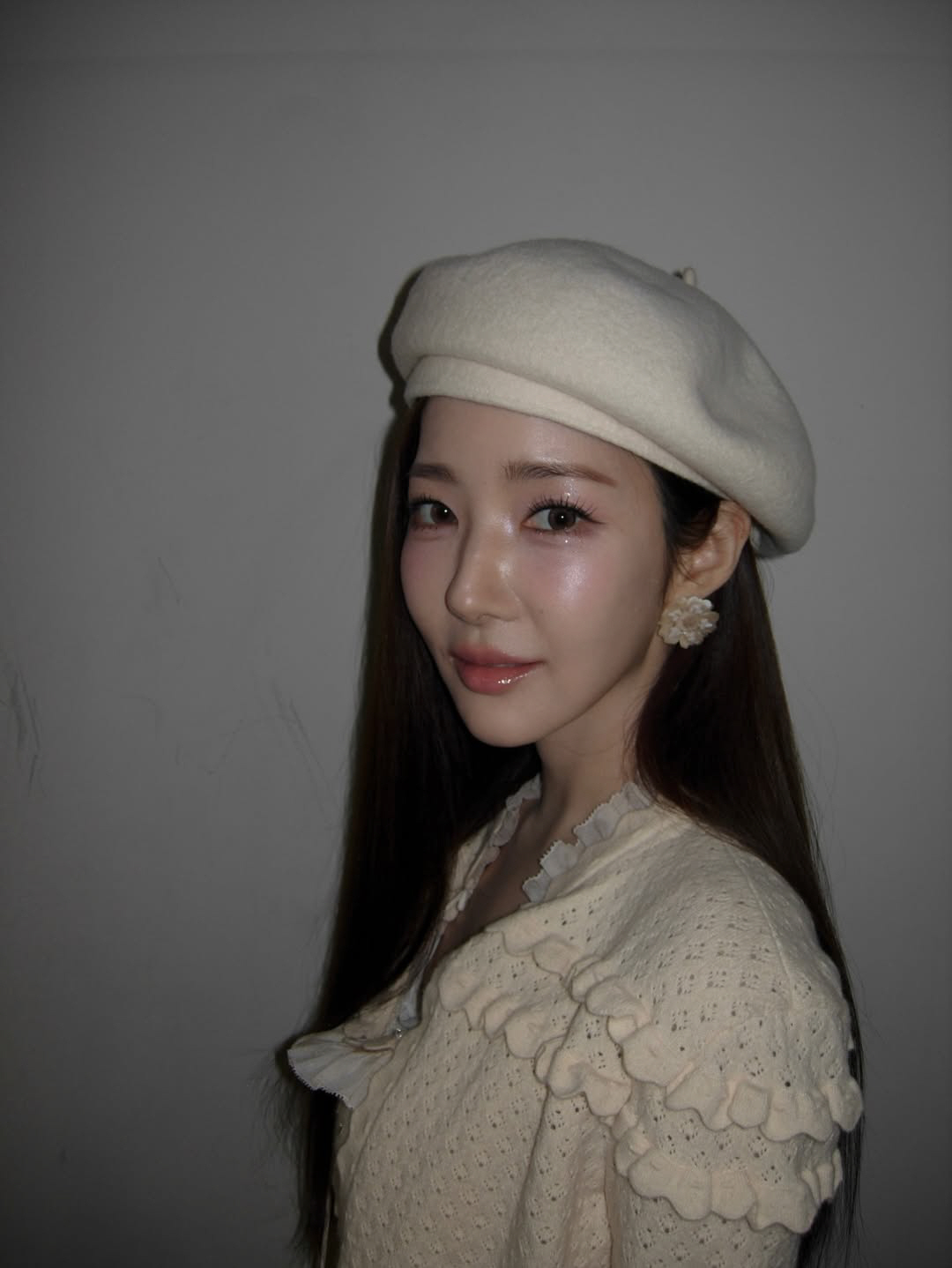 [SCin스타] '37kg 초마름' 박민영, 머리부터 발끝까지 '핑크'→…