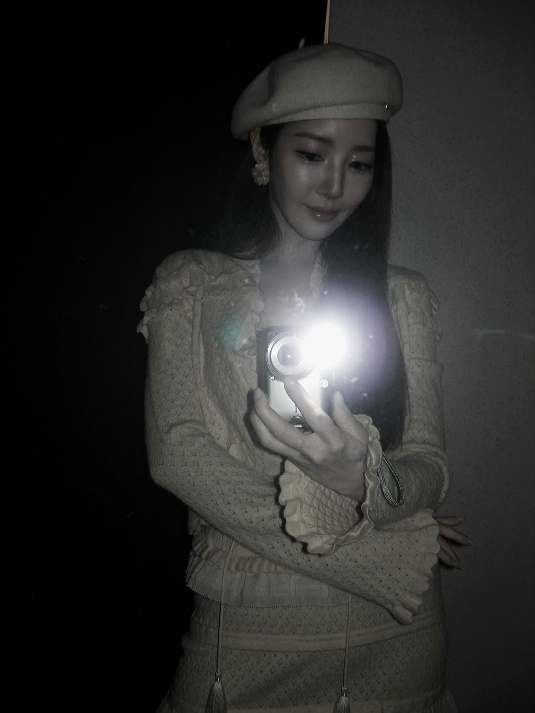 [SCin스타] '37kg 초마름' 박민영, 머리부터 발끝까지 '핑크'→…