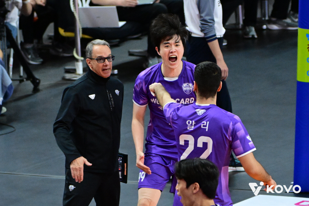 알리도, 김지한도 100% 아니었다 "더 잘할 수 있는 선수들인데…" 탄…