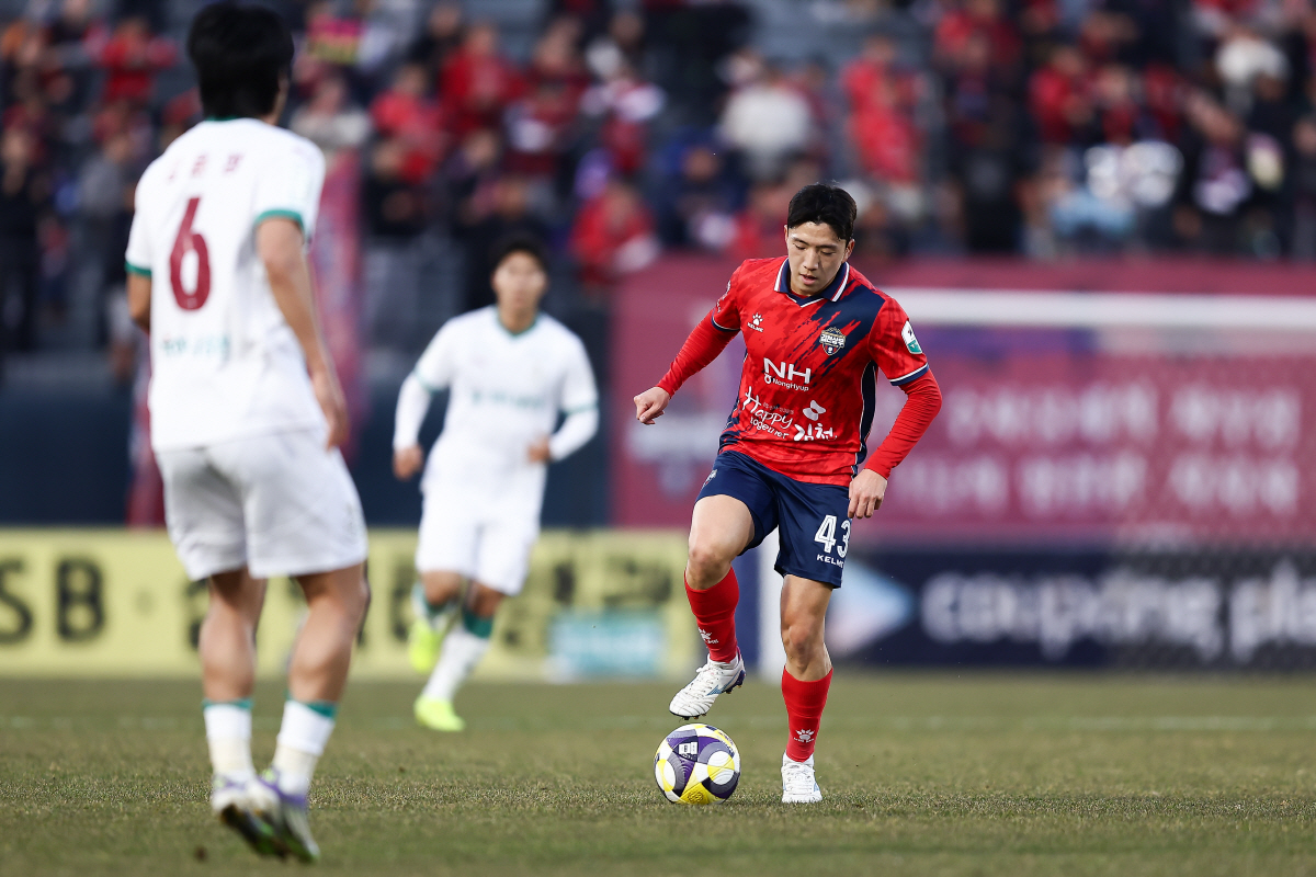 [현장리뷰]"이제는 대전시대!" 황선홍 감독의 대전하나시티즌, 김천 상무…