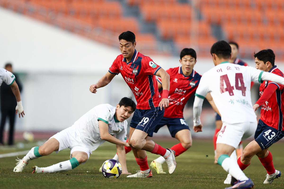 [현장리뷰]"이제는 대전시대!" 황선홍 감독의 대전하나시티즌, 김천 상무…