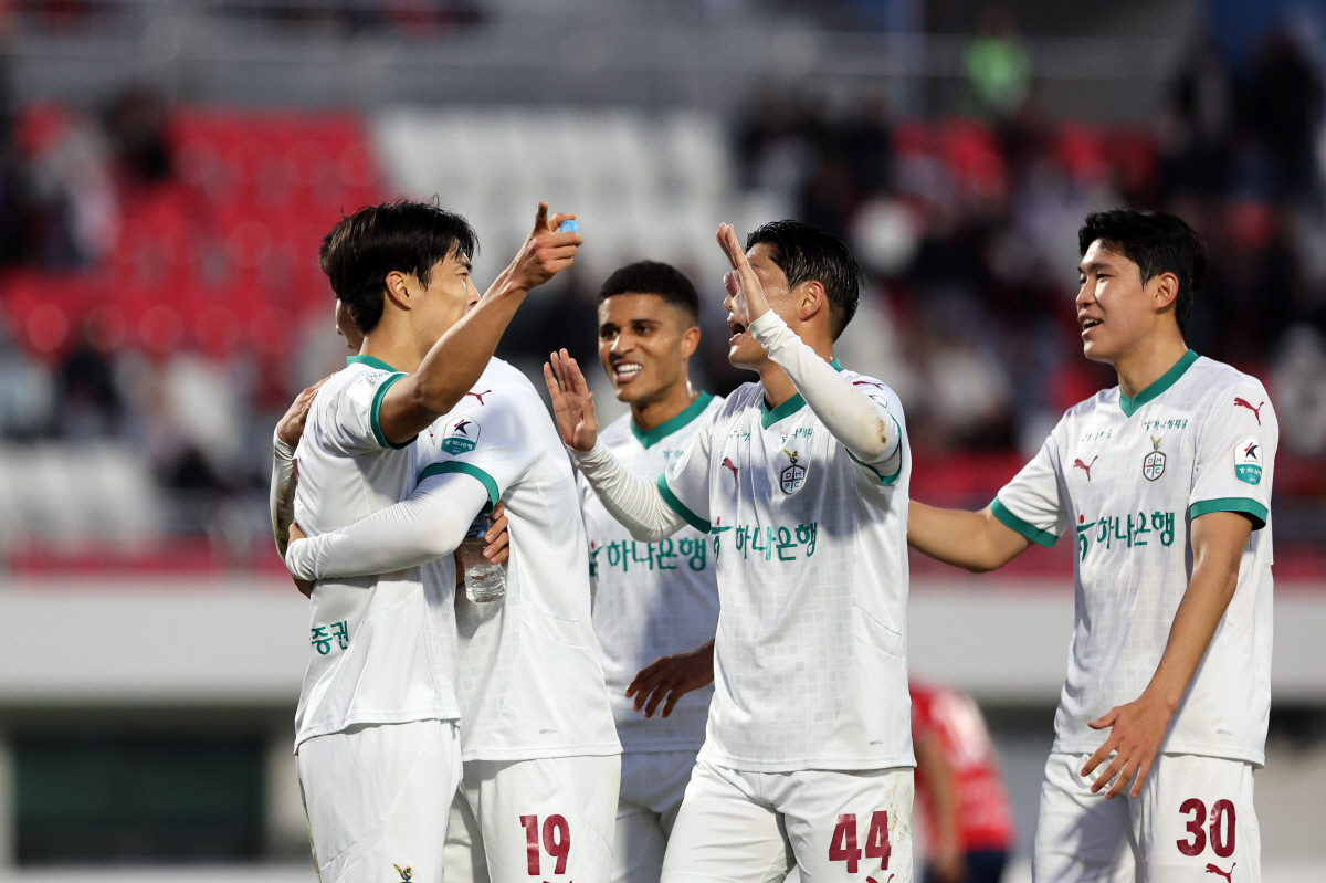 [현장리뷰]"이제는 대전시대!" 황선홍 감독의 대전하나시티즌, 김천 상무…