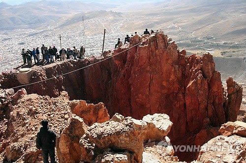 금과 은도 빼앗기고 가난과 폐병 속에서 죽어간 그들