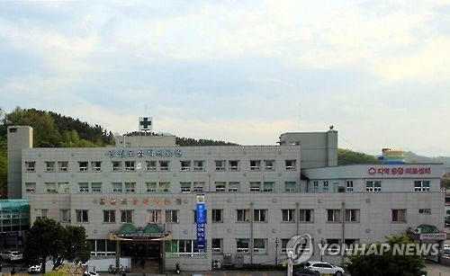 삼척 공공산후조리원 폐쇄에 반발…지역사회 "철회하라"(종합)