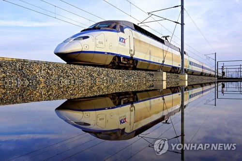 "KTX 좌석, 여행 중 직접 바꾼다"…'코레일톡 셀프 변경' 도입
