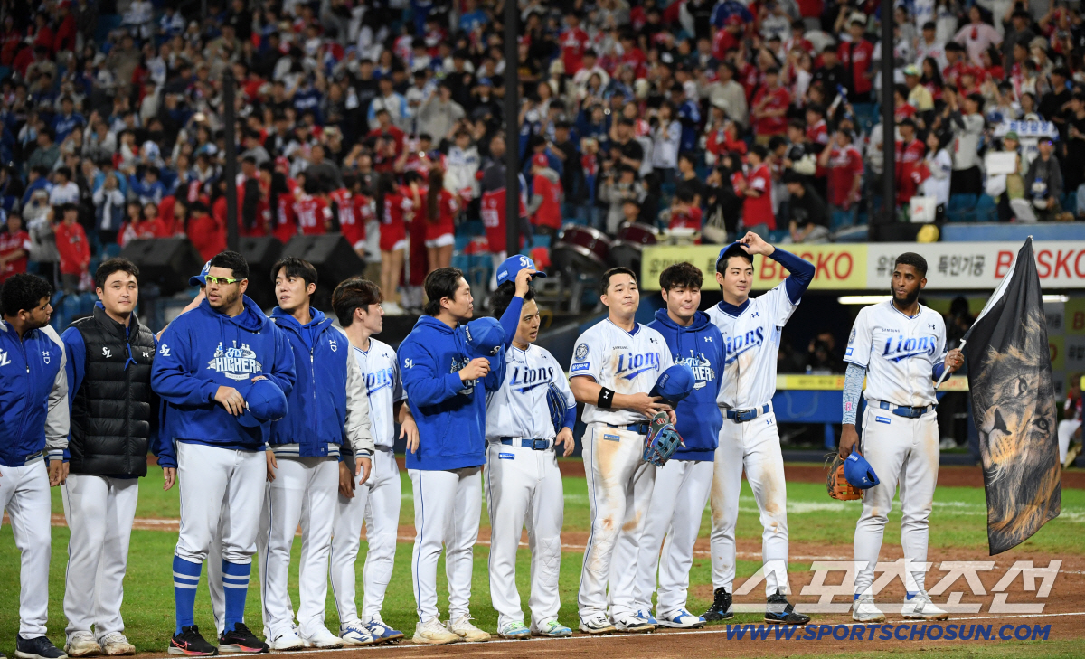 삼성은 '진짜' 왜 최형우를 영입할까? KIA의 오판과 등돌린 팬심[SC…